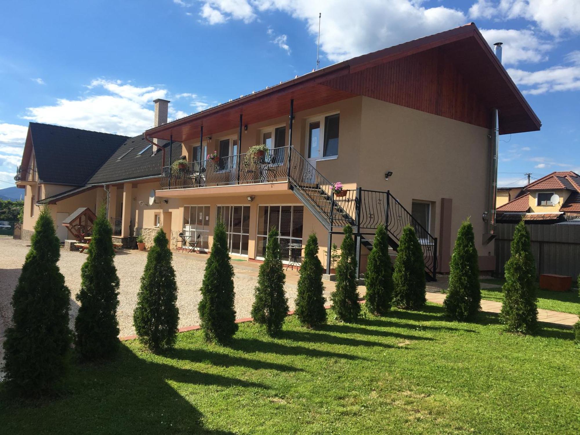 Penzion Bernath Rožňava Bagian luar foto
